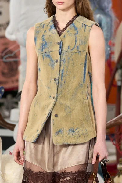 Look 76